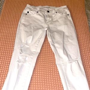 KanCan Size 5/26 White Skinny Jeans